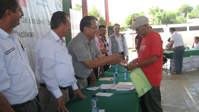 Concluye en Sinaloa el pago de Empleo Temporal a los afectados por "Manuel"