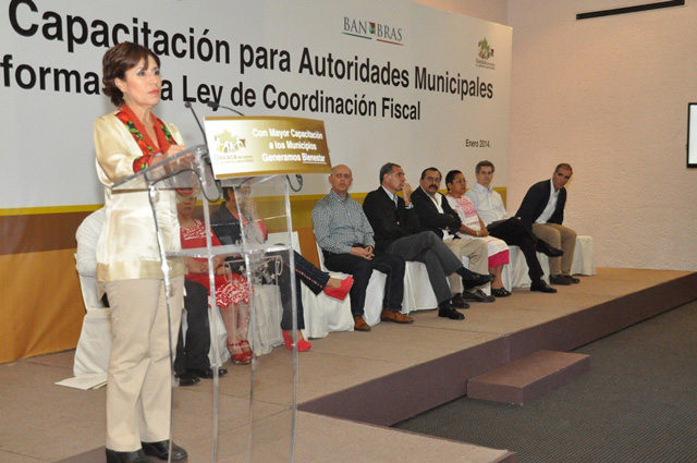 Ejercerá 200 mil millones de pesos la Cruzada Nacional Contra el Hambre en 2014