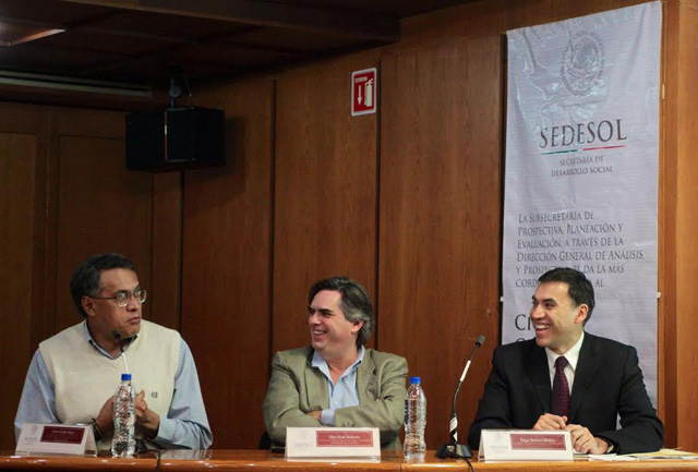Concluyó el ciclo de conferencias sobre pobreza y desigualdad social en la Sedesol