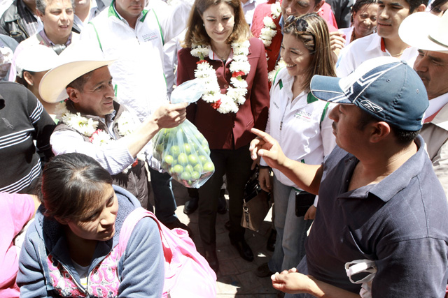 Supervisa Héctor Velasco Monroy el arranque de venta emergente de limón en tiendas comunitarias Diconsa