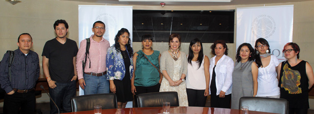 Reuni&oacute;n de Rosario Ibarra con organizaciones sociales y juveniles