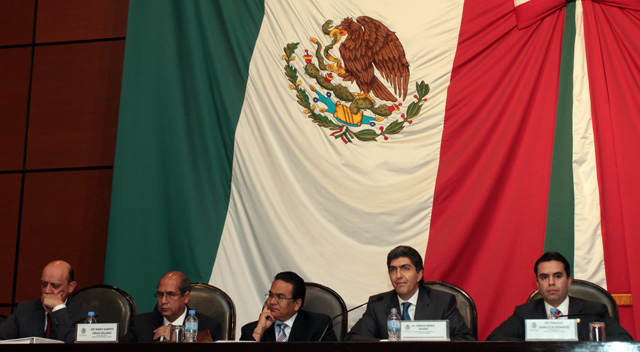 Reuni&oacute;n de los subsecretarios de la Sedesol, Ernesto Nemer, Juan Carlos Lastiri y Javier Guerrero con la Comisi&oacute;n de Desarrollo Social de la C&aacute;mara de Diputados