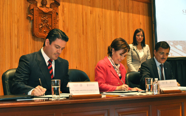  Firmar de Convenio de Colaboración Sedesol - Universidad de Guadalajara (UdeG)