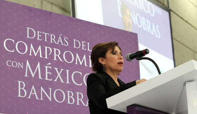 Conferencia Anual de Municipios 2013 - Rosario Robles en el podio