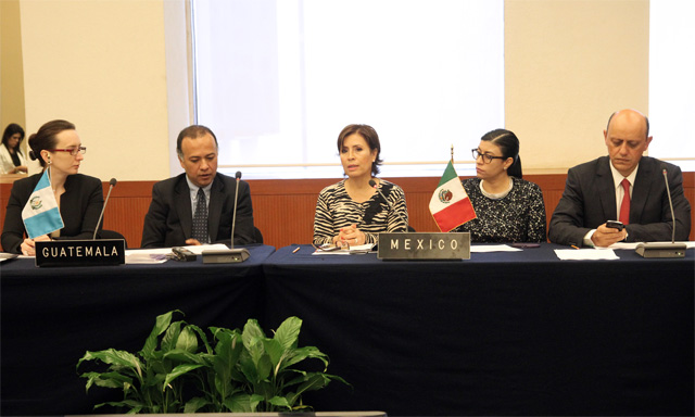 Reunión con miembros del Ministerio de Desarrollo Social de Guatemala